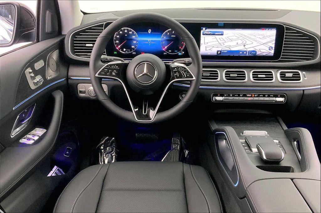 new 2026 Mercedes-Benz GLE 450 car, priced at $84,640