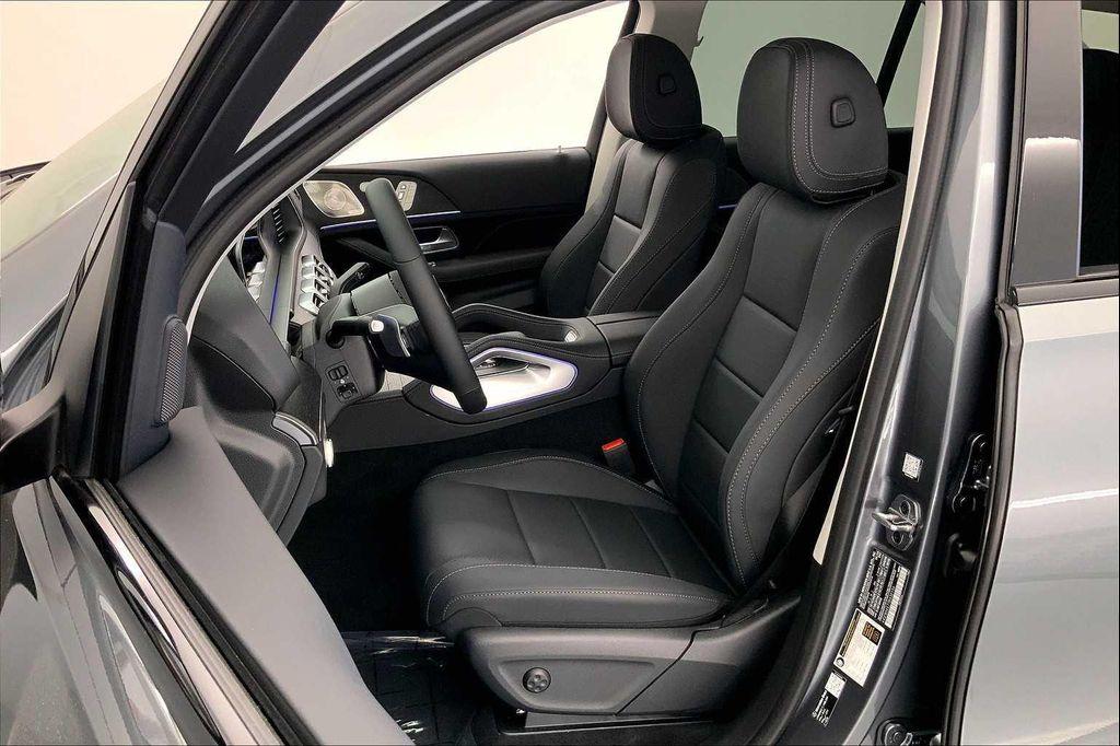 new 2026 Mercedes-Benz GLE 450 car, priced at $84,640
