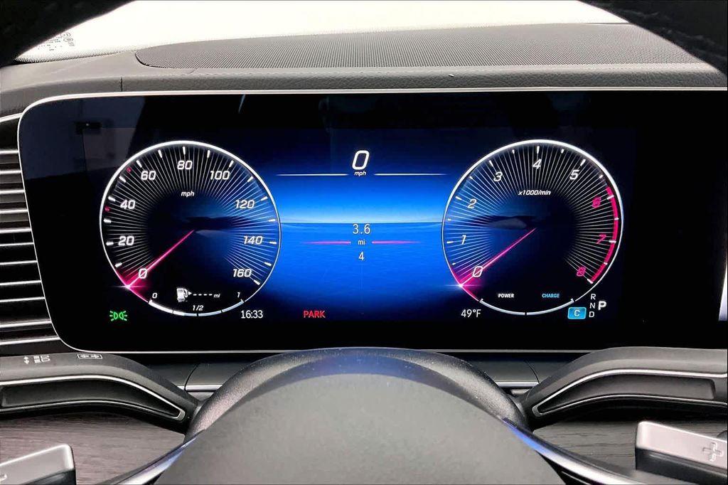 new 2026 Mercedes-Benz GLE 450 car, priced at $85,180