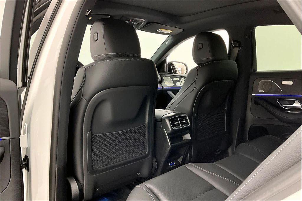 new 2026 Mercedes-Benz GLE 450 car, priced at $85,180