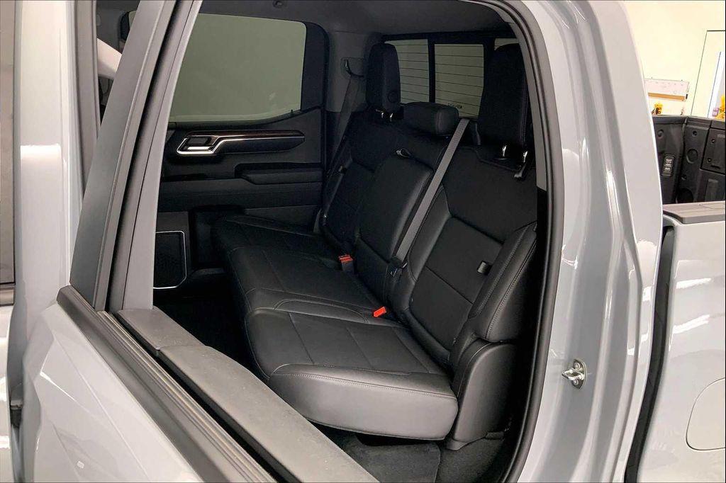 used 2024 Chevrolet Silverado 1500 car, priced at $52,587