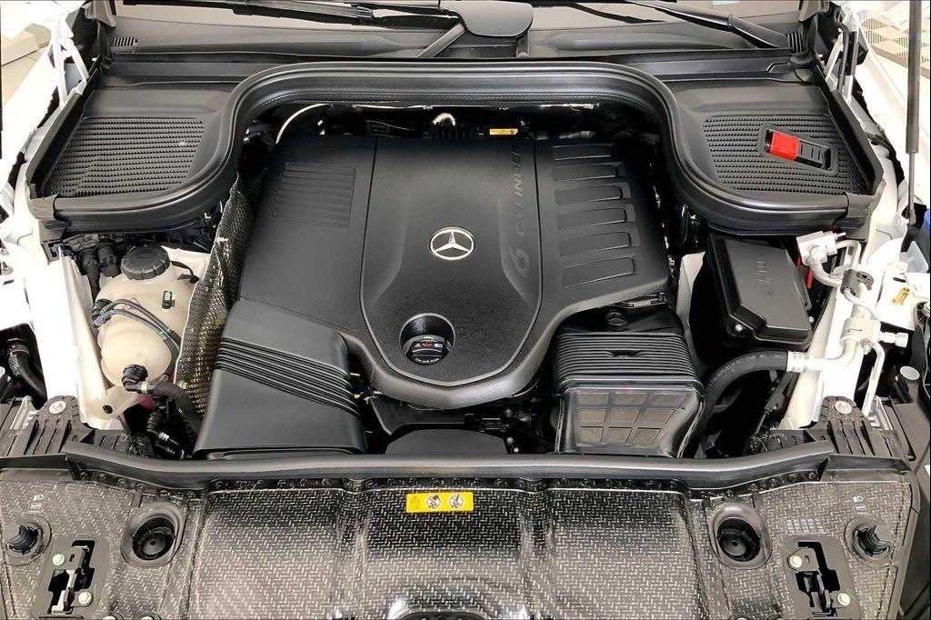 new 2026 Mercedes-Benz GLE 450 car, priced at $98,105