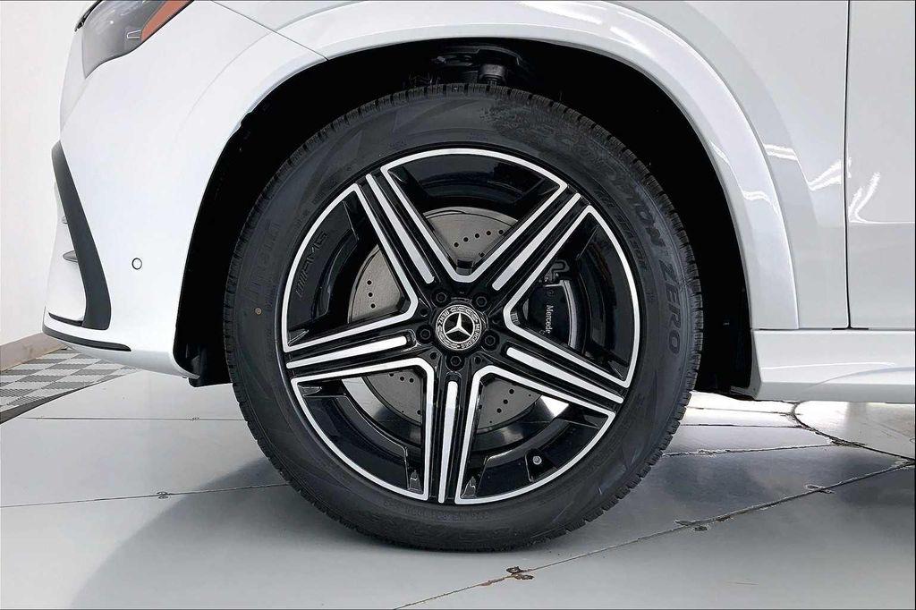new 2026 Mercedes-Benz GLE 450 car, priced at $98,105