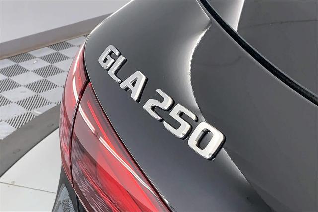 new 2025 Mercedes-Benz GLA 250 car, priced at $48,495