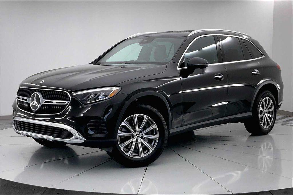 new 2026 Mercedes-Benz GLC 300 car, priced at $54,770