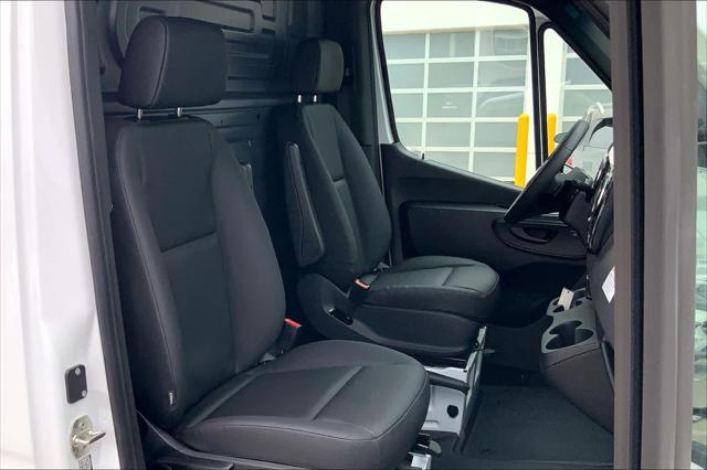 new 2025 Mercedes-Benz Sprinter 2500 car, priced at $66,110