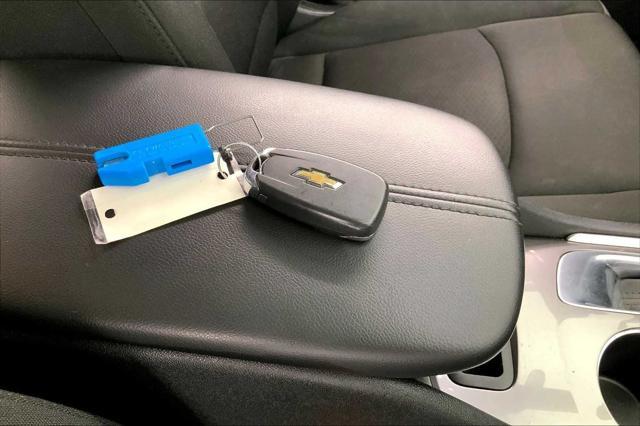 used 2018 Chevrolet Malibu car, priced at $16,578