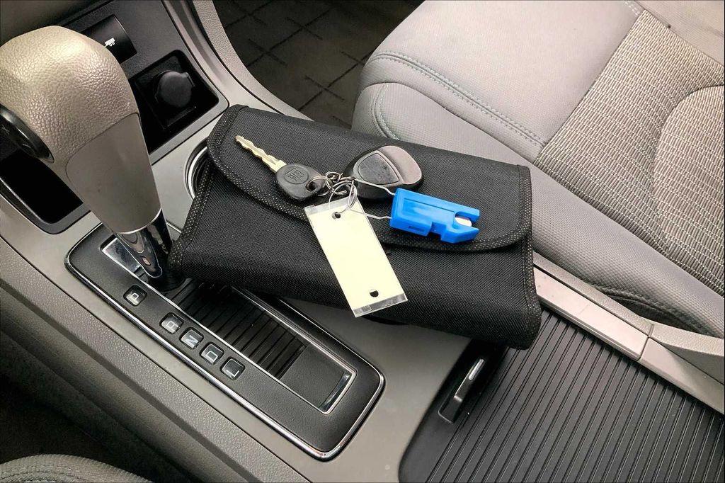 used 2014 Chevrolet Traverse car, priced at $5,992