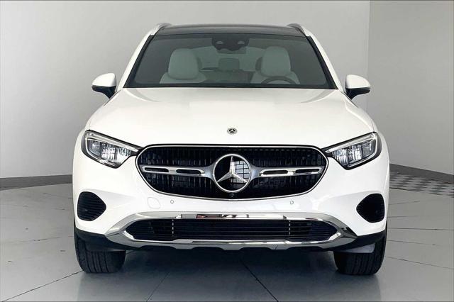 new 2025 Mercedes-Benz GLC 300 car, priced at $58,255