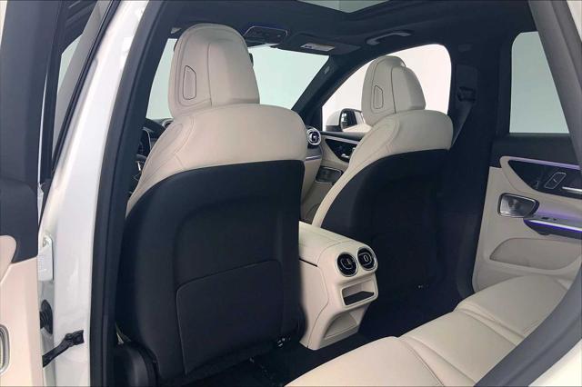 new 2025 Mercedes-Benz GLC 300 car, priced at $58,255