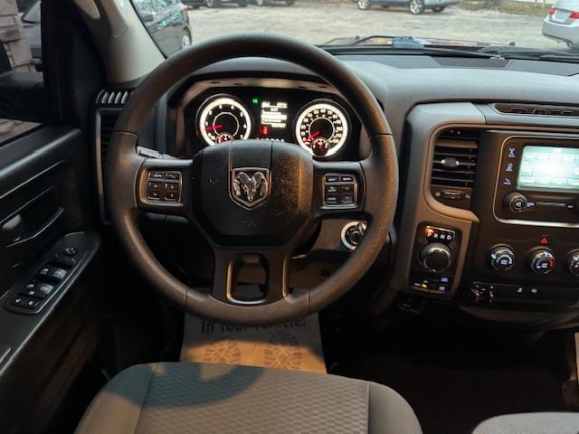 used 2019 Ram 1500 Classic car, priced at $17,999