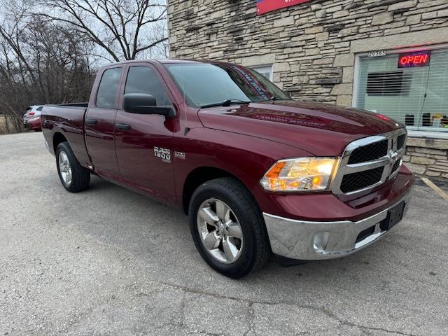 used 2019 Ram 1500 Classic car, priced at $17,999