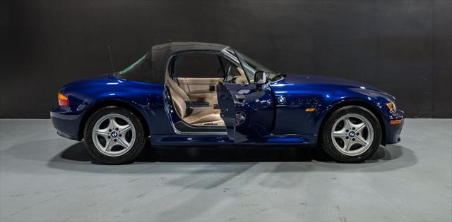 used 1996 BMW Z3 car, priced at $10,900