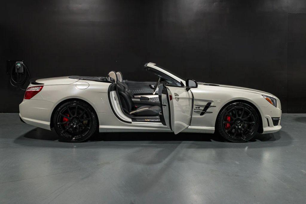 used 2015 Mercedes-Benz SL-Class car, priced at $59,900