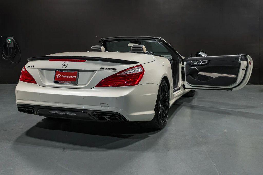 used 2015 Mercedes-Benz SL-Class car, priced at $59,900