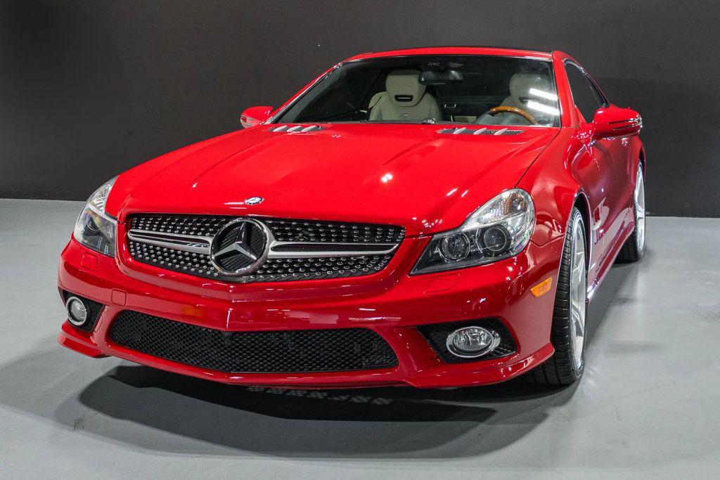 used 2009 Mercedes-Benz SL-Class car, priced at $29,900