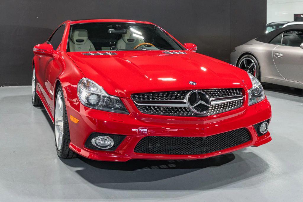 used 2009 Mercedes-Benz SL-Class car, priced at $29,900