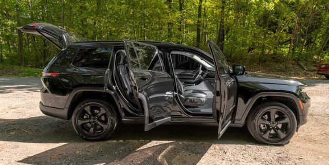 used 2023 Jeep Grand Cherokee L car, priced at $38,900