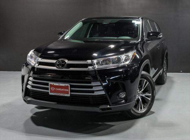 used 2017 Toyota Highlander car, priced at $22,900