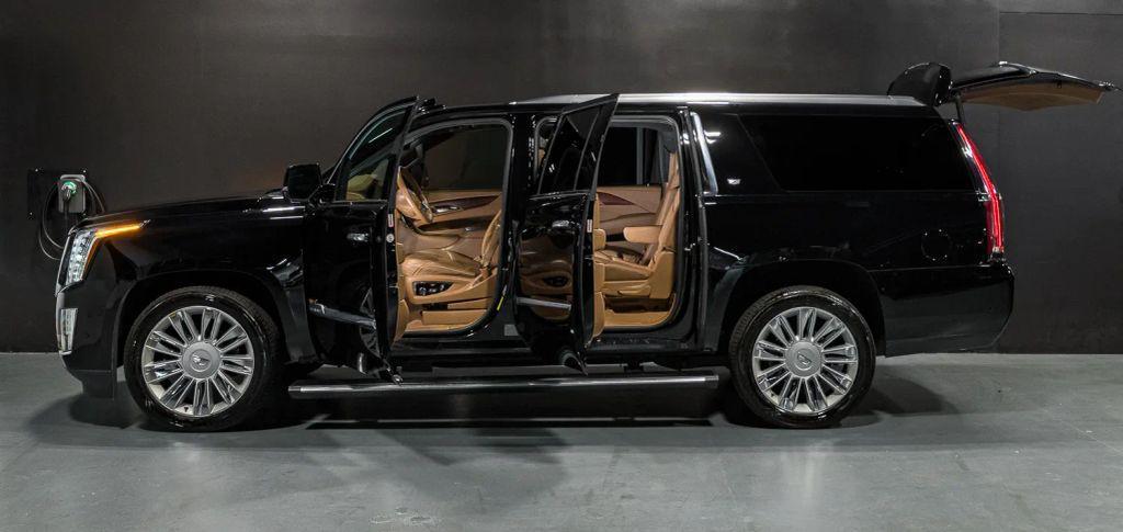 used 2017 Cadillac Escalade ESV car, priced at $33,900