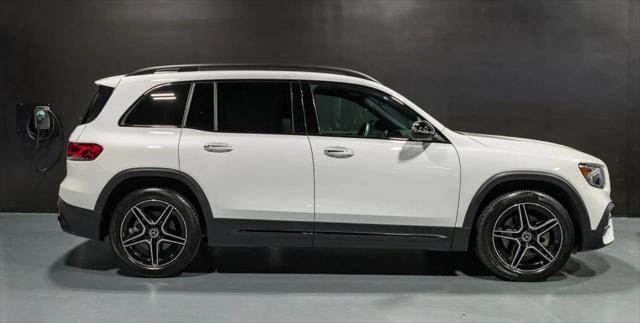 used 2022 Mercedes-Benz GLB 250 car, priced at $29,900