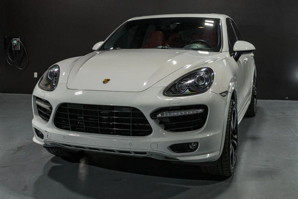 used 2014 Porsche Cayenne car, priced at $39,900