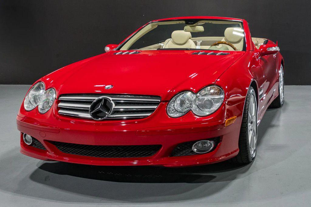 used 2007 Mercedes-Benz SL-Class car, priced at $22,900