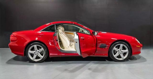 used 2005 Mercedes-Benz SL-Class car, priced at $16,540