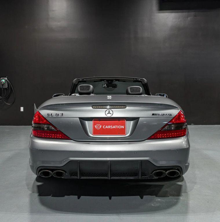 used 2009 Mercedes-Benz SL-Class car, priced at $39,900