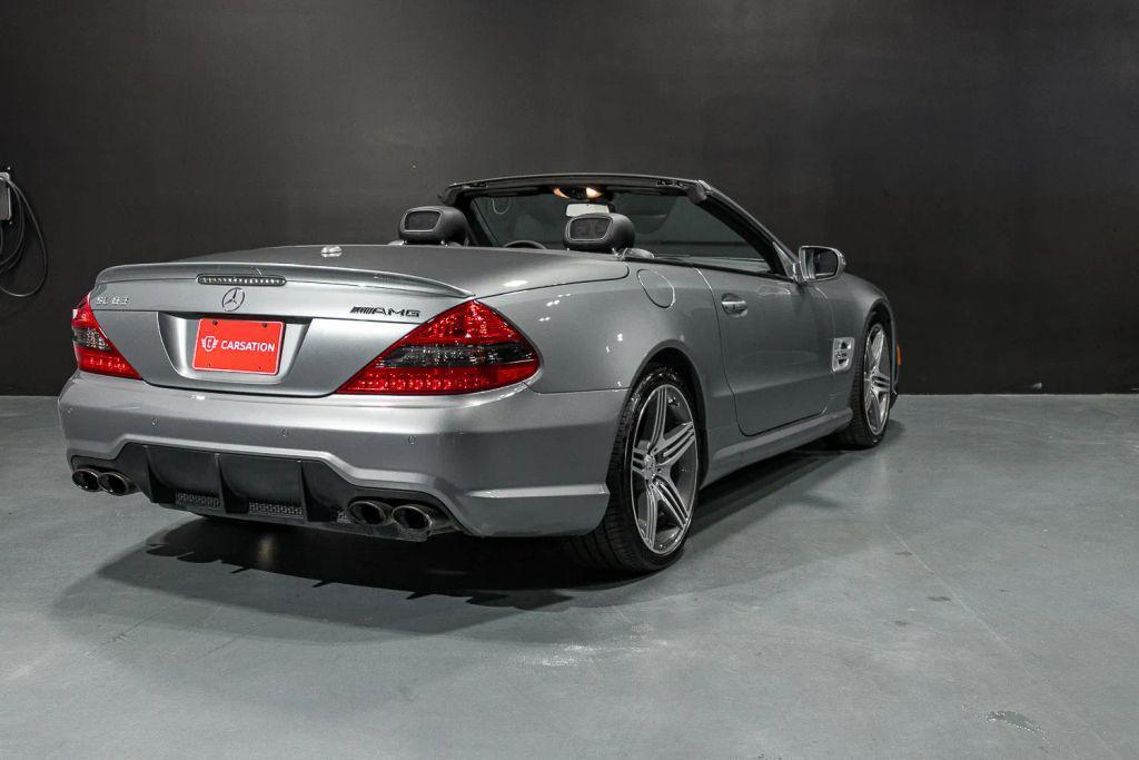 used 2009 Mercedes-Benz SL-Class car, priced at $39,900