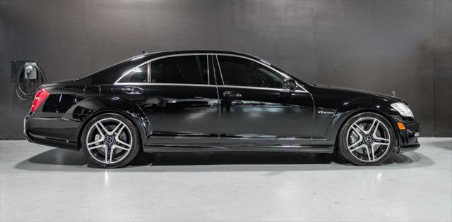 used 2013 Mercedes-Benz S-Class car, priced at $27,900