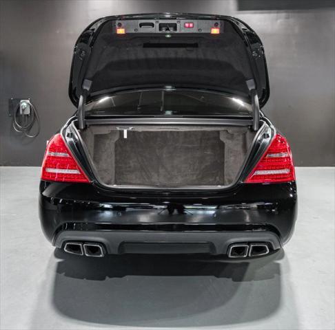 used 2013 Mercedes-Benz S-Class car, priced at $27,900