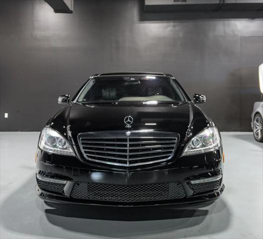 used 2013 Mercedes-Benz S-Class car, priced at $27,900