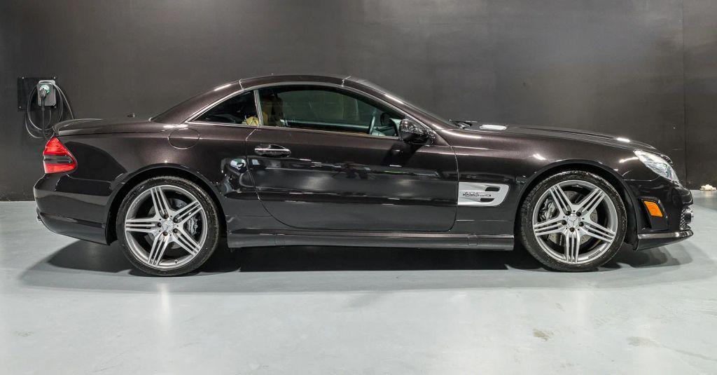 used 2009 Mercedes-Benz SL-Class car, priced at $37,900