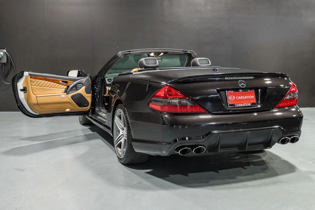 used 2009 Mercedes-Benz SL-Class car, priced at $37,900