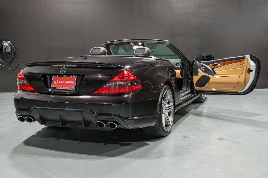 used 2009 Mercedes-Benz SL-Class car, priced at $37,900