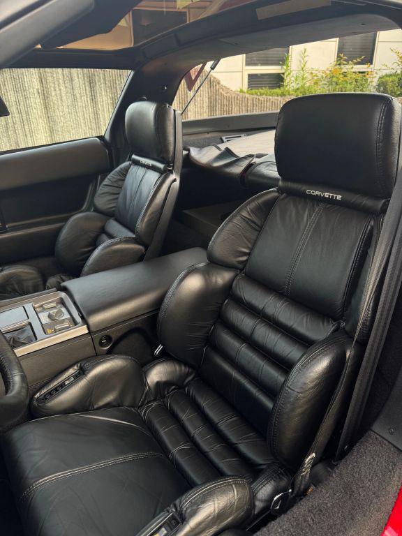 used 1990 Chevrolet Corvette car, priced at $44,900