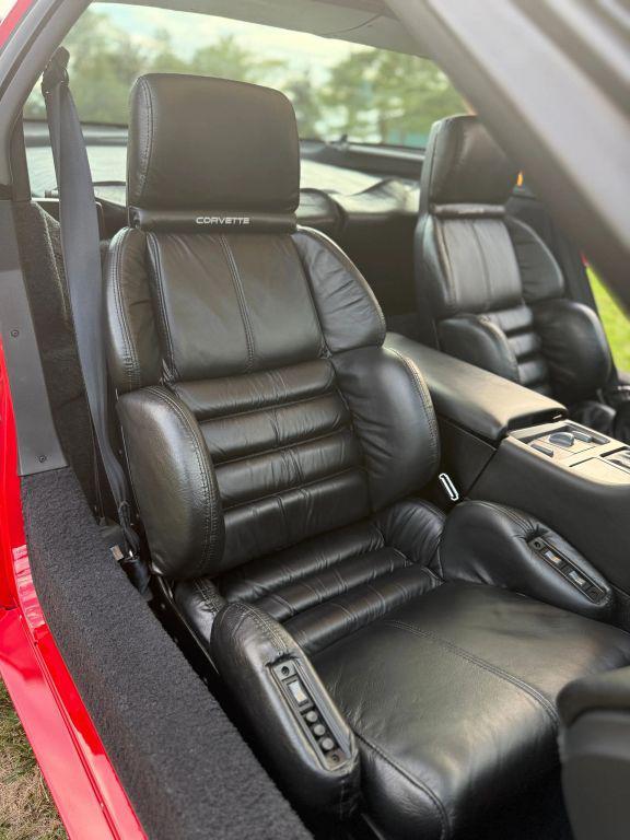used 1990 Chevrolet Corvette car, priced at $44,900