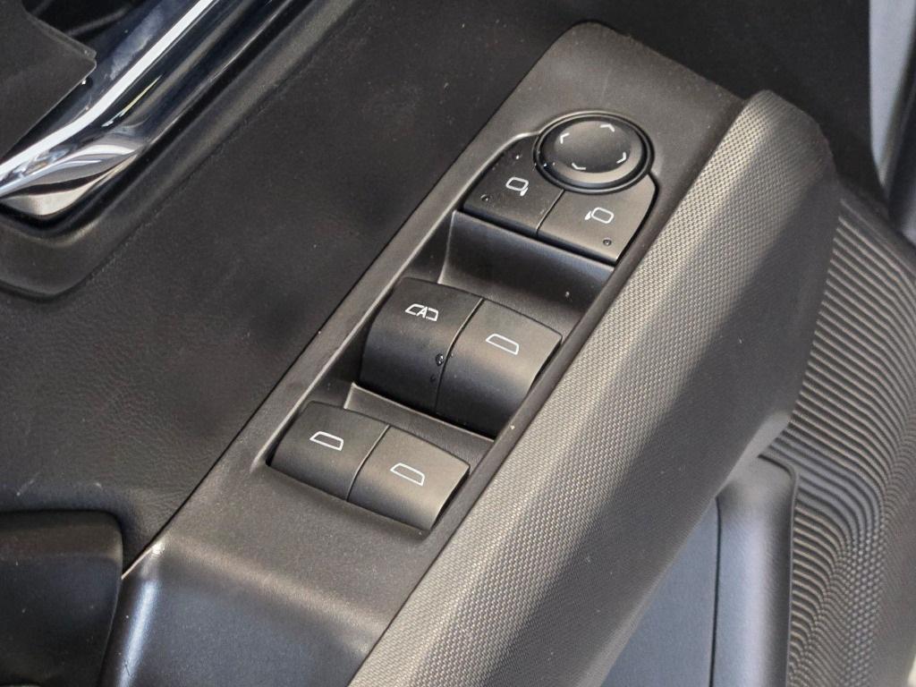 new 2025 Chevrolet Colorado car, priced at $40,026