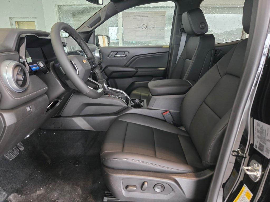 new 2025 Chevrolet Colorado car, priced at $42,085