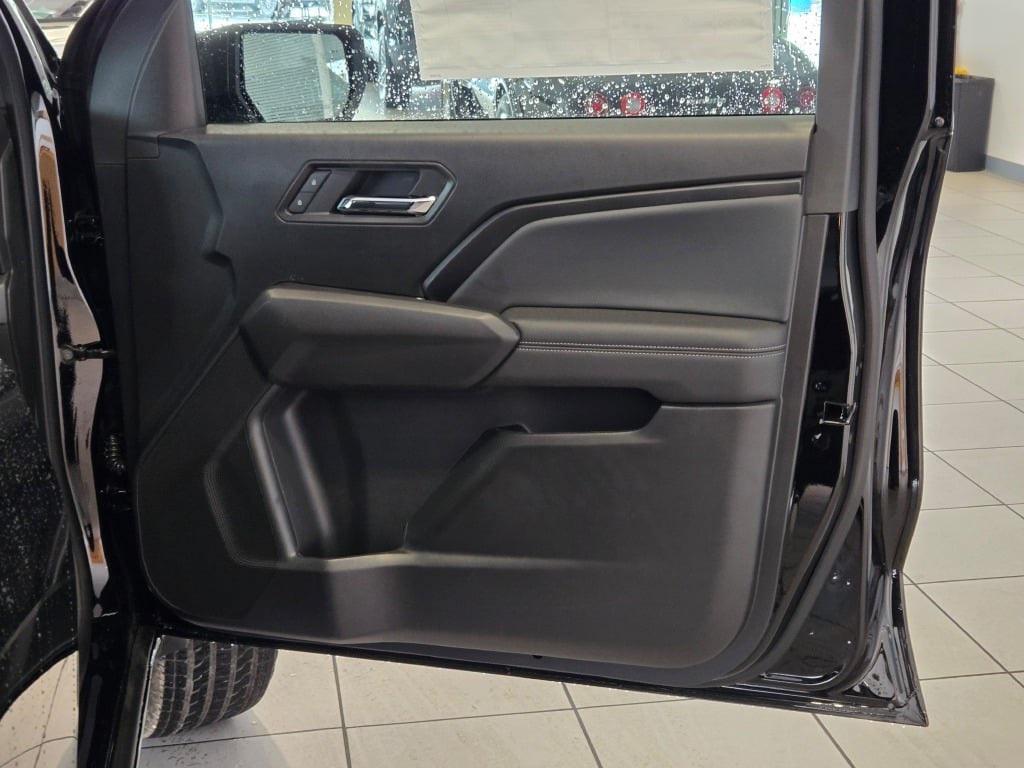 new 2025 Chevrolet Colorado car, priced at $42,085