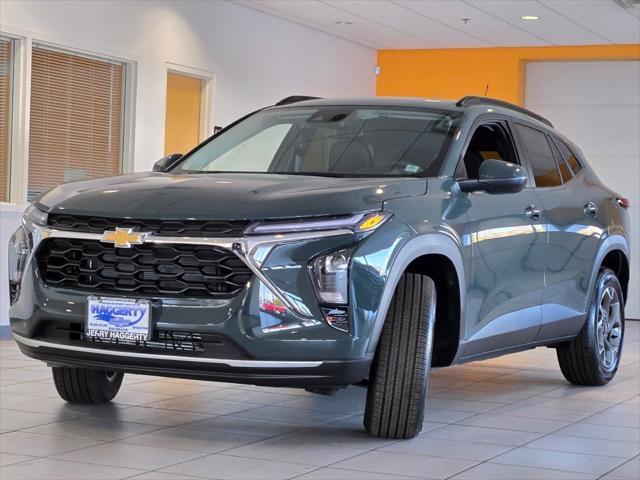 new 2025 Chevrolet Trax car, priced at $23,595