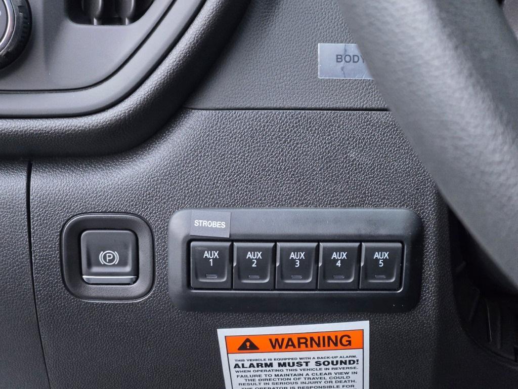 new 2025 Chevrolet Silverado 3500 car, priced at $51,643