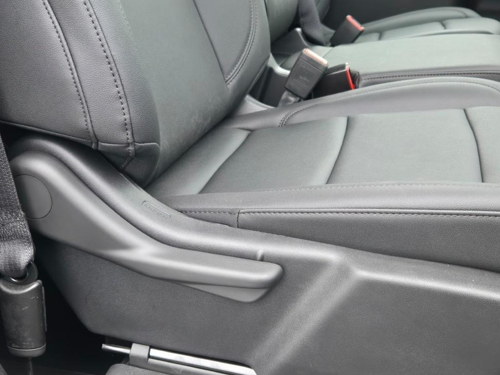 new 2025 Chevrolet Silverado 3500 car, priced at $51,643