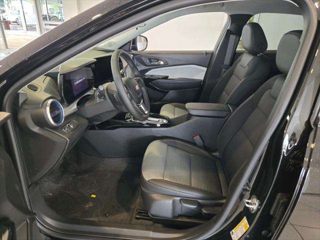 new 2025 Chevrolet Trax car, priced at $25,735