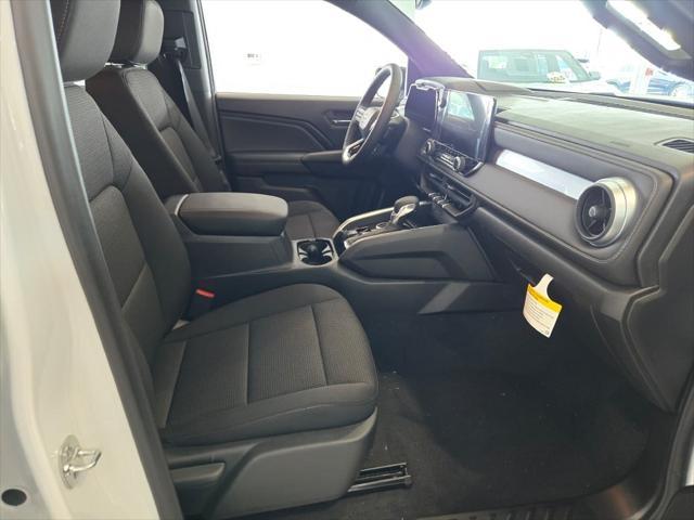 new 2025 Chevrolet Colorado car, priced at $37,040