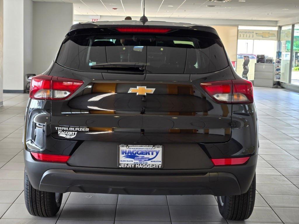 new 2026 Chevrolet TrailBlazer car, priced at $25,245