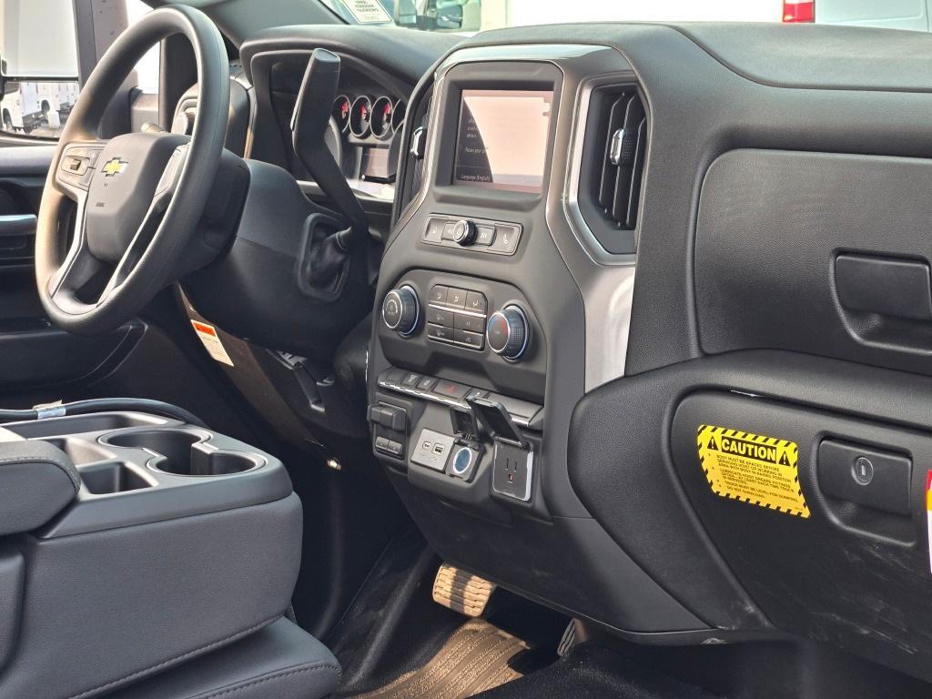 new 2025 Chevrolet Silverado 3500 car, priced at $77,995