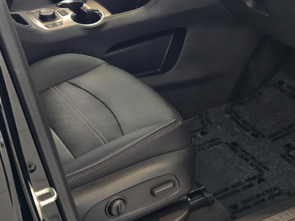 used 2022 GMC Terrain car, priced at $31,995