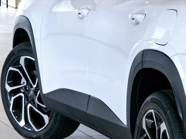 new 2025 Chevrolet Trax car, priced at $26,090